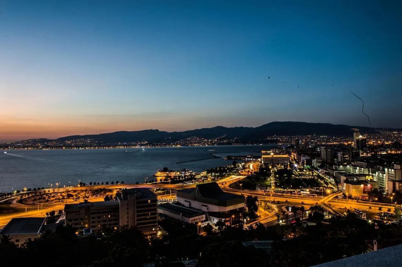 Apartment Bueyuek Konak Izmir Turkey